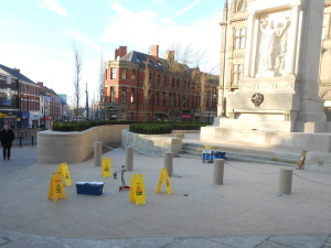 War Monument Gets Expert Attention